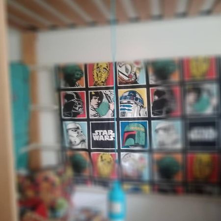 Ejjeli Majom Hostel Budapeşte Dış mekan fotoğraf